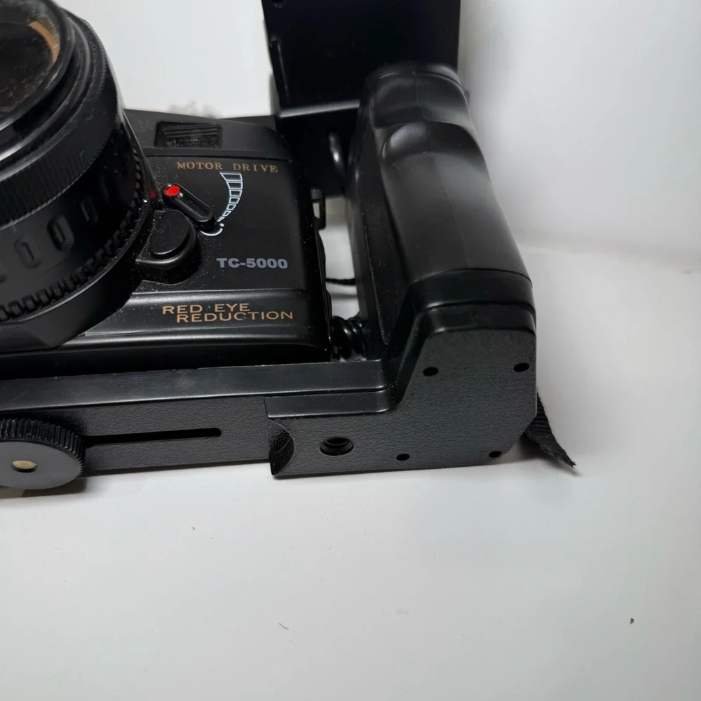 Vintage Canon TC-5000 35mm Film Camera w/extended/Lens “UNTESTED” Buy As Is !!